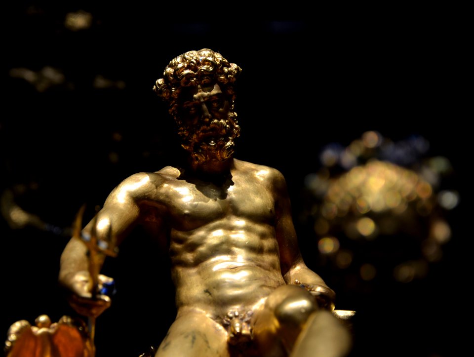 Saliera Cellini Vienna 18 04 2013 05