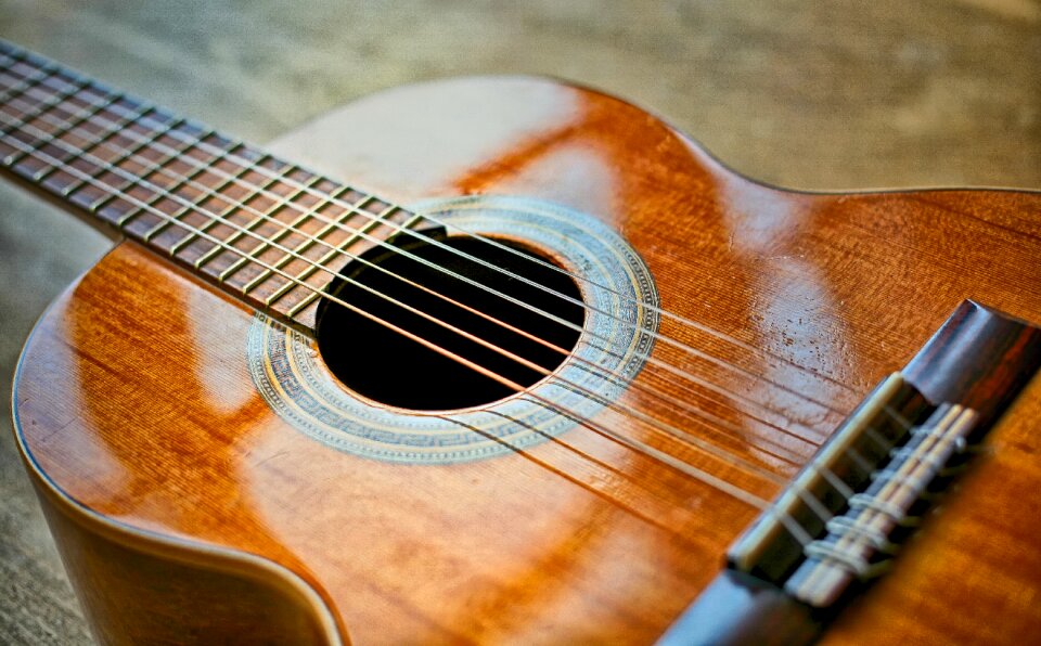 Music instrument set stringed instrument