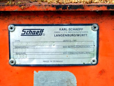 Schaeff HP 26 SE pic1
