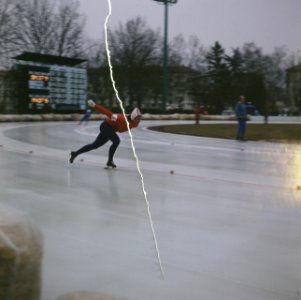 Schaatswedstrijden tijdens de Olympische Winterspelen in Grenoble. Ans Schut in , Bestanddeelnr 254-8026