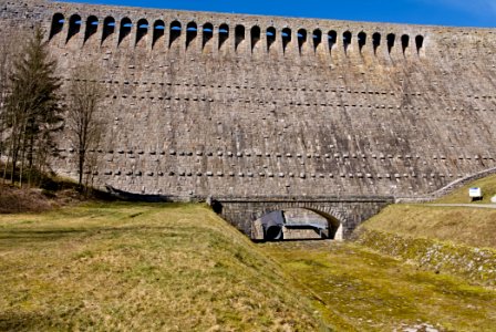 Schwarzenbachtalsperre dam from down 2020-03-15 pixel-shift 02