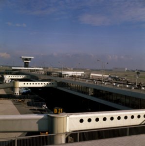 Schiphol, Bestanddeelnr 254-8948