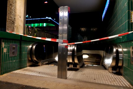 Schloßstraße Berlin-Steglitz at night 2021-01-07 23