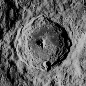 Schlüter crater 4181 h3