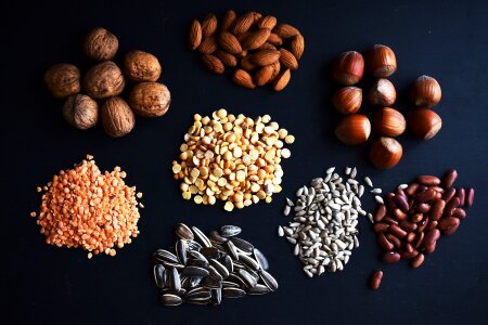 Hazelnuts lens beans