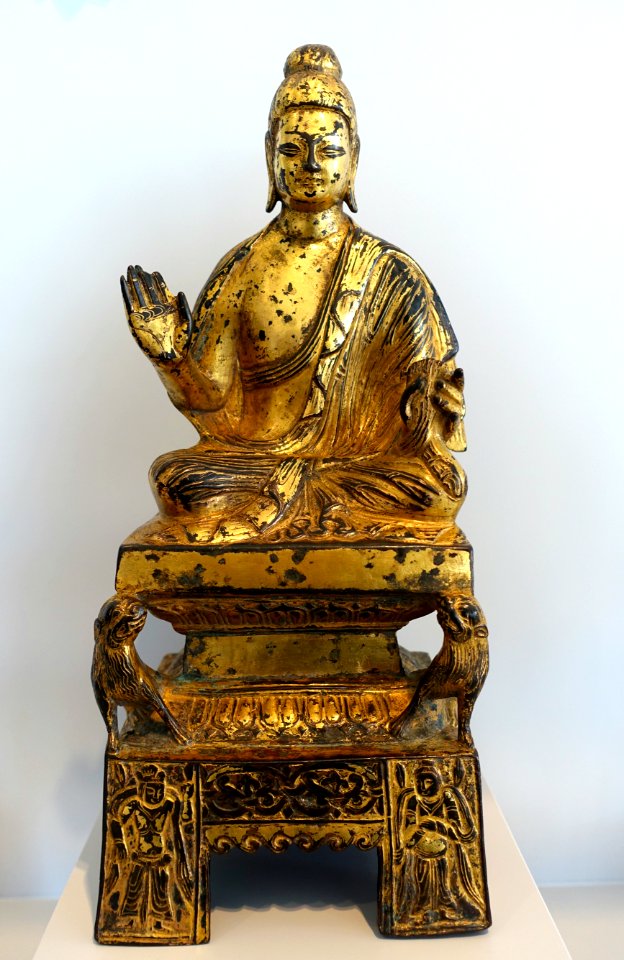 Shakyamuni Buddha Seated on a Lion Throne, China, Northern Wei dynasty, 484 AD, gilt bronze - Arthur M. Sackler Museum, Harvard University - DSC00854