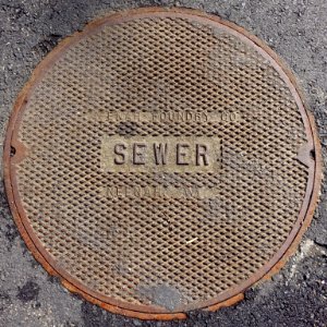 Sewer Neenah Foundry Co, Neenah WI - Arlington, MA - DSC08878