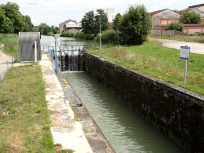Sermaize-les-Bains (Marne) canal de la Marne au Rhin, écluse
