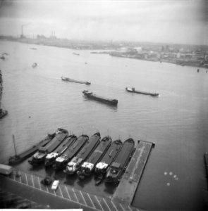 Serie over de Amsterdamse haven, Bestanddeelnr 912-1536 photo