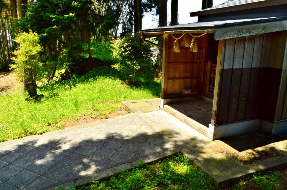 Shirahige-jinja Kofun, zenpoubu