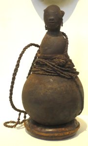 Shaman's stoppered gourd vessel, Mbugu people, Honolulu Museum of Art