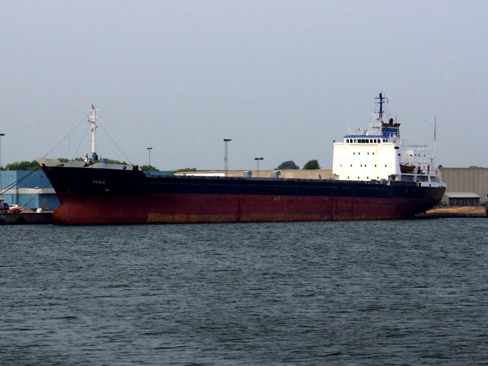 Remo, IMO 7419365, Grenaa, Denmark pic2