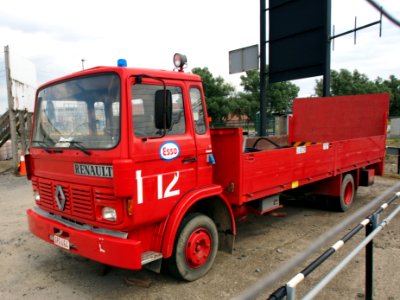 Renault fire engine of Esso at Antwerp pic2