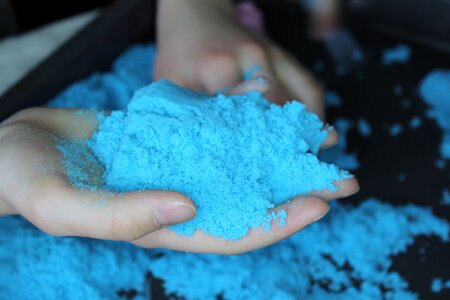 Ease sand wet