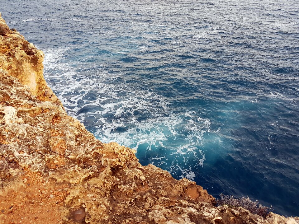 Waves nature blur