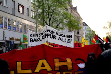 Revolutionary 1st may demonstration Berlin 2021 34