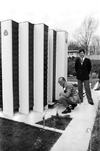 Prins Bernhard verricht opening seizoen 78 van Madurodam, Bestanddeelnr 929-6515