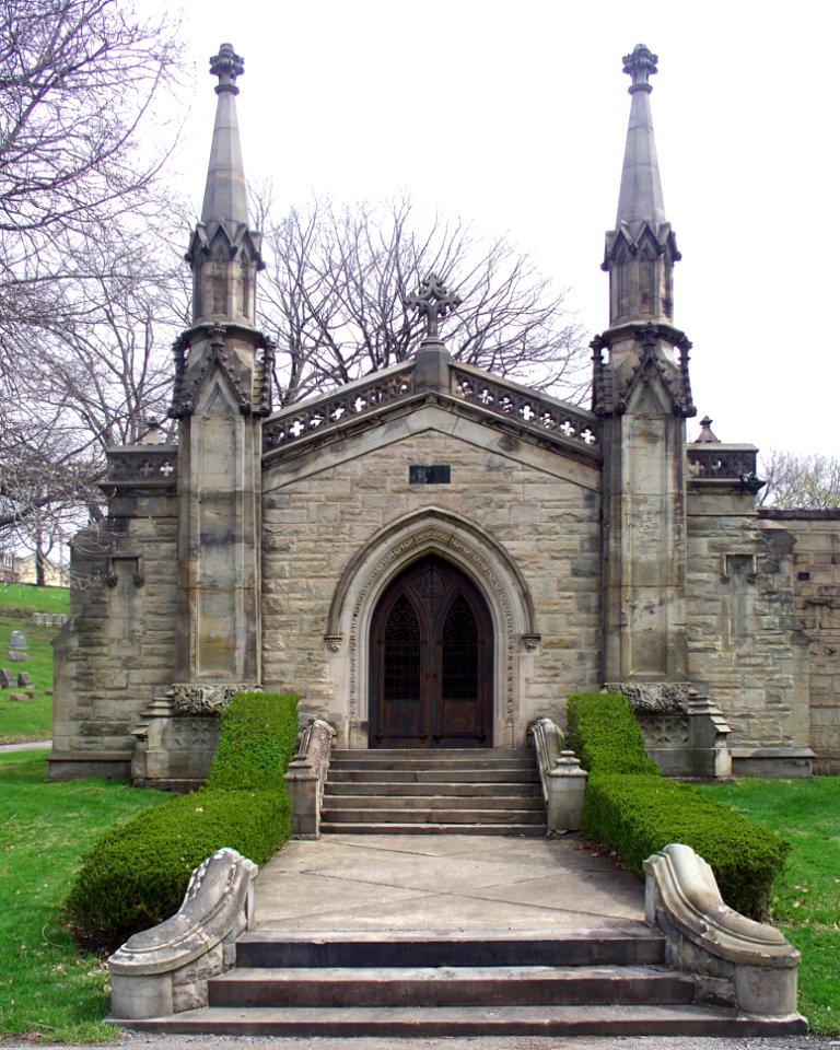 Receiving Vault, Allegheny Cemetery, 2015-04-15, 01 photo