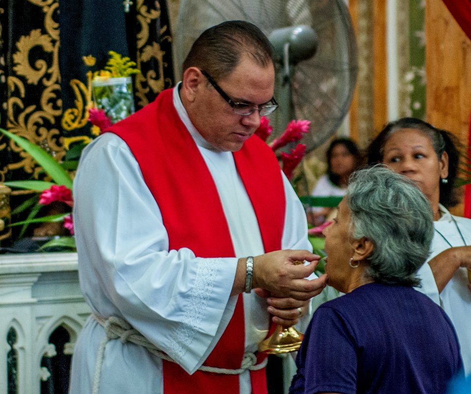 Receiving the Body of Christ
