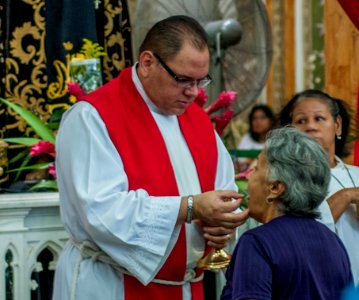 Receiving the Body of Christ