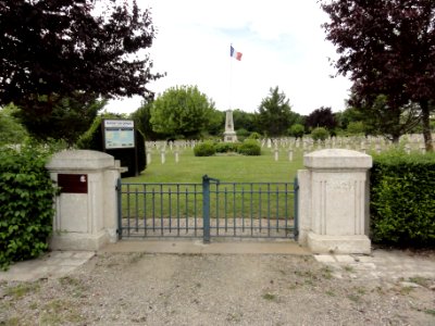 Revigny-sur-Ornain (Meuse) nécropole nationale (01)