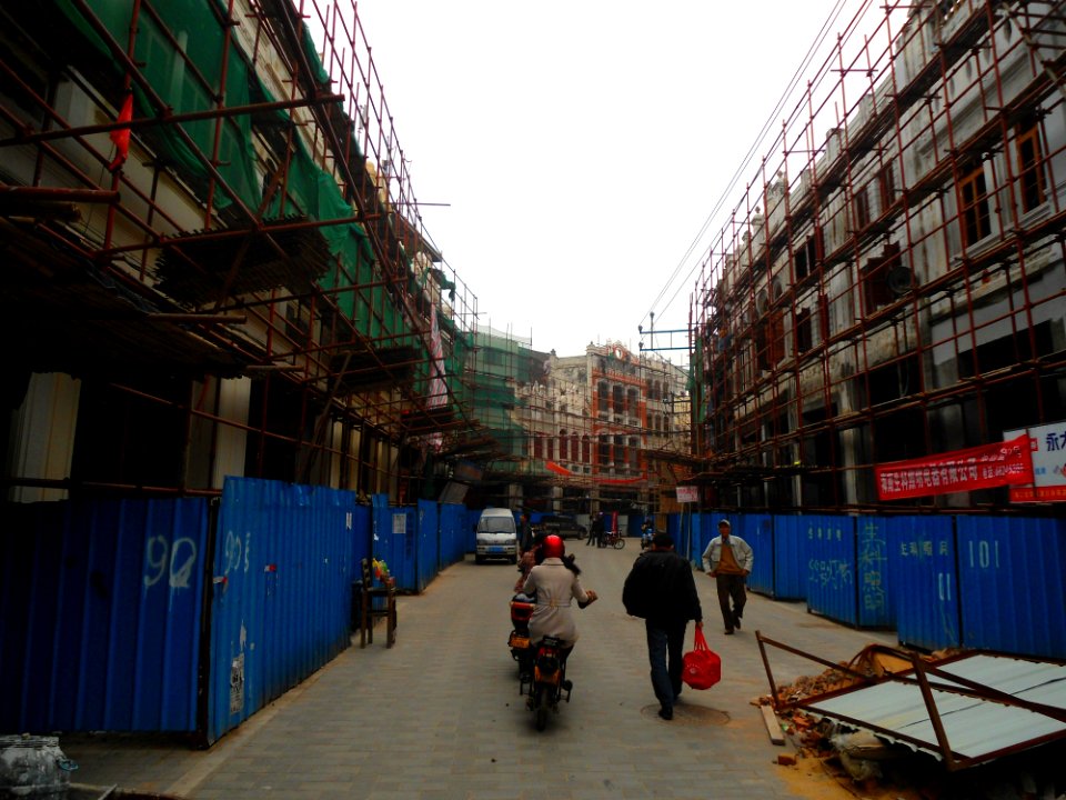 Restoration of Zhongshan Road buildings in Bo'ai Road area - 07
