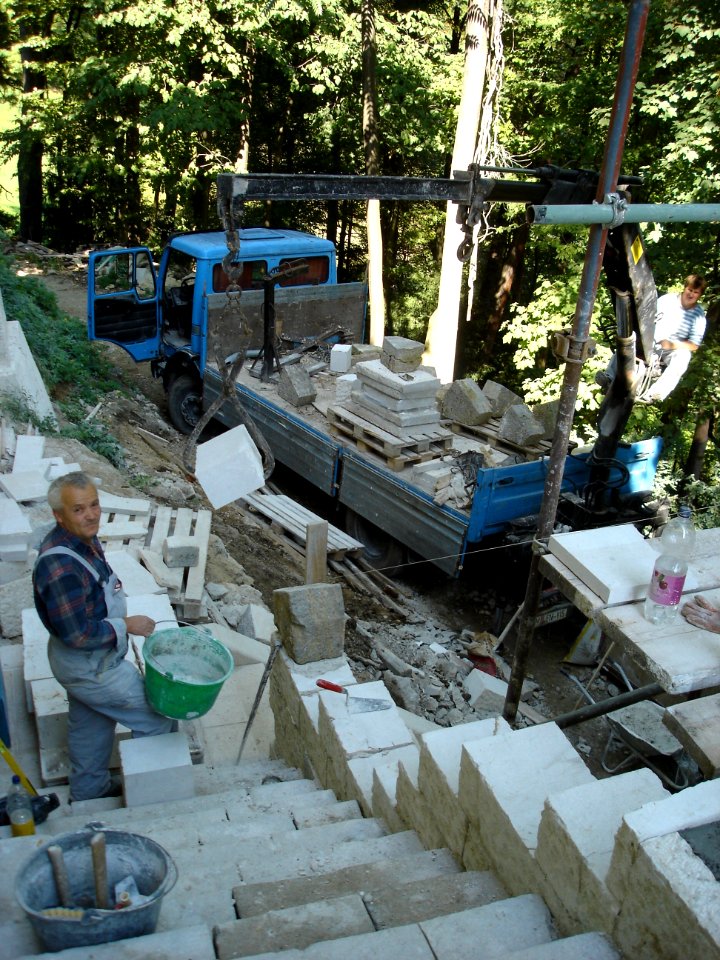 Restoration of Pišece Castle in 2006 93