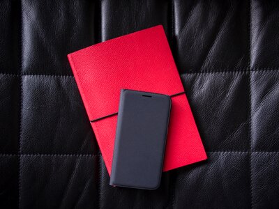 Case notebook red