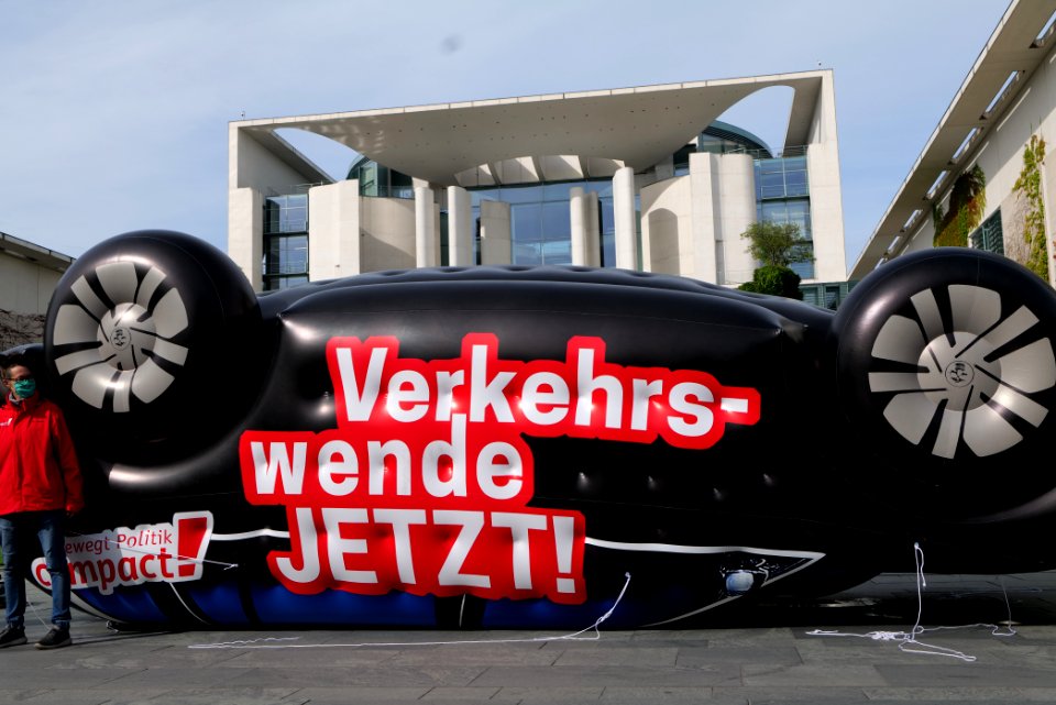 Protest at Autogipfel in Berlin 2020-09-08 05