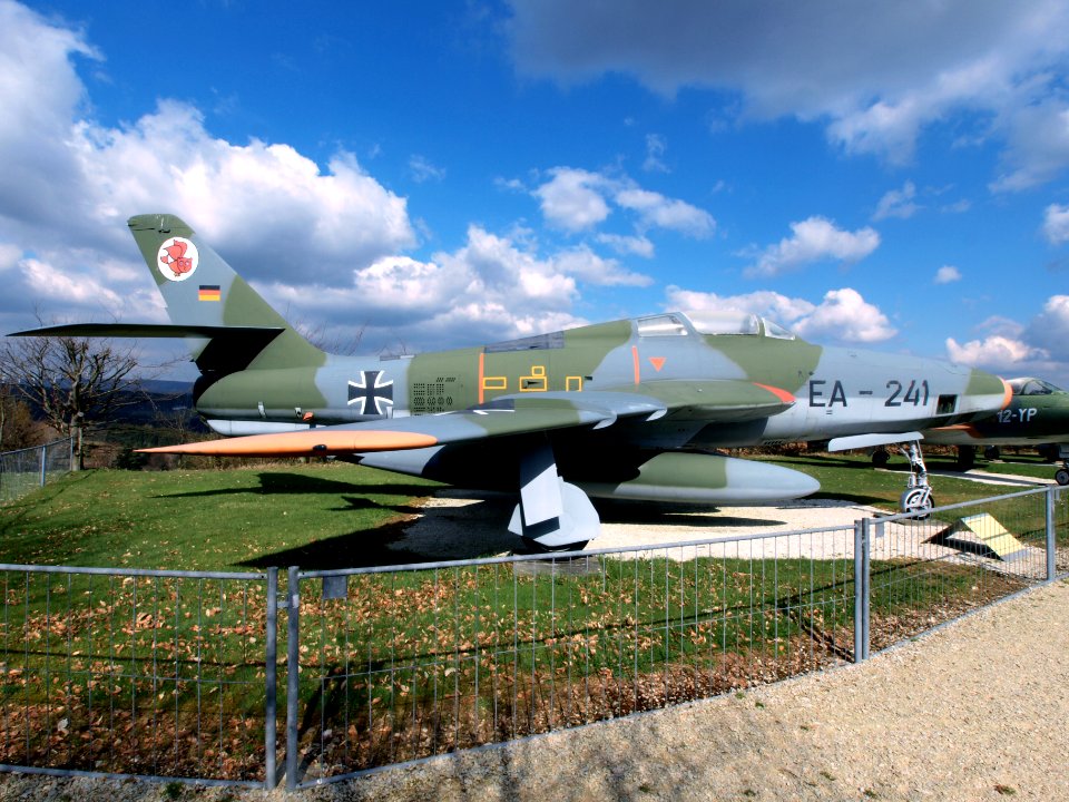 Republic RF-84 F Thunderflash pic4