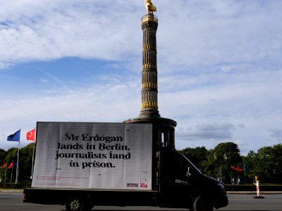 Reporters Without Borders protest during Erdogan state visit in Berlin 28-09-2018 01