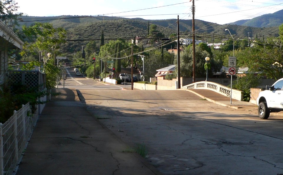 Reppy Ave Bloody Tanks bridge from NW 1