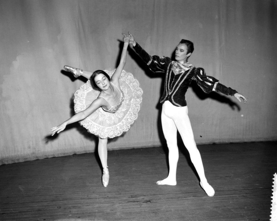 Repetitie van het Nederlands Ballet met als gastsoliste Irene Skorik, Bestanddeelnr 910-8028