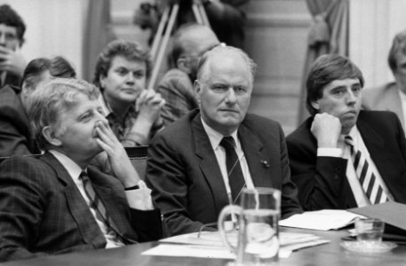 Regeringsverklaring kabinet Lubbers-II ministers Bukman, van Eekelen en Nijpels, Bestanddeelnr 933-7186