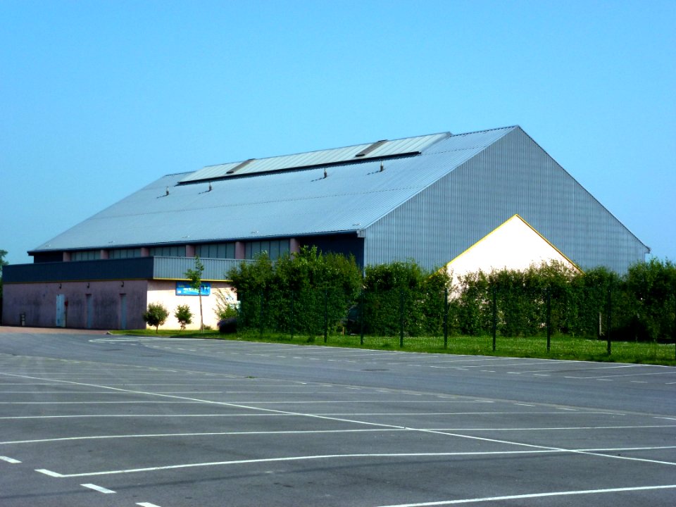 Rosult (Nord, Fr) salle des sports