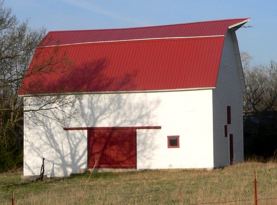 Rinne Farm barn from ENE 1