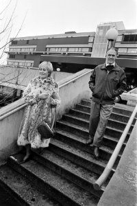 Rinus Michels uit het ziekenhuis na opname ivm een hartoperatie Rinus Michels e, Bestanddeelnr 933-2445