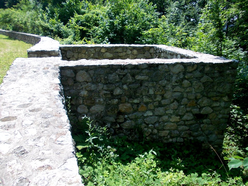 Rifnik Archeological Site 08