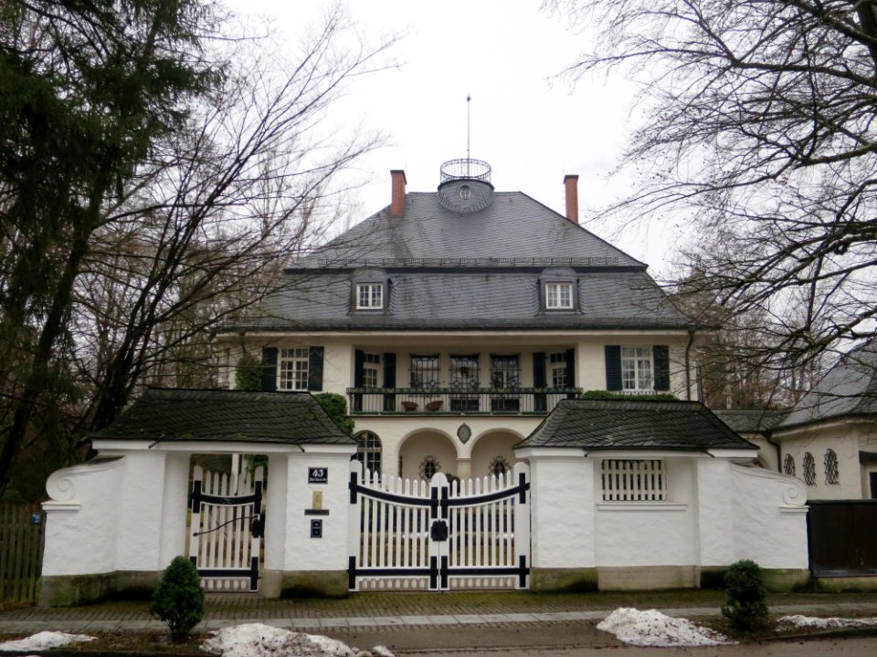 Robert-Koch-Straße 43 Geiselgasteig 1