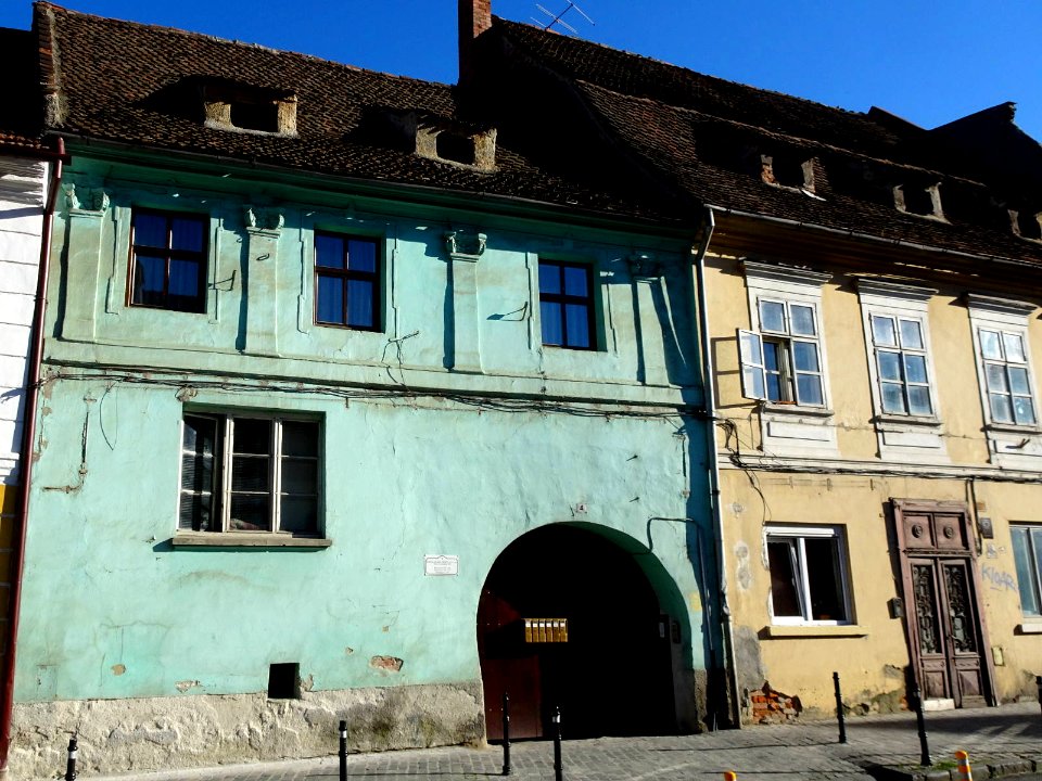 RO BV str Balcescu nr 02-04