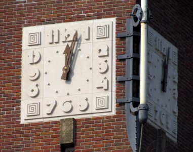 Rijnlandhuis, klok
