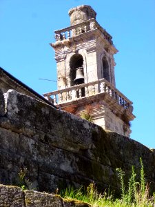 Redondela - Iglesia de Santiago 2 photo