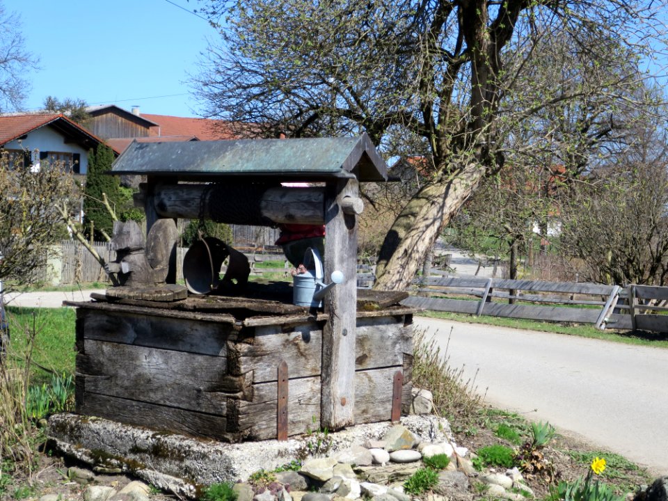 Rieden 4 Hofbrunnen 2