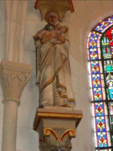 Riville (Seine-Mar.) église, statue 10 Saint Vincent à Paul photo