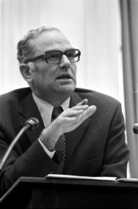 Minister Van der Stee, Bestanddeelnr 926-9739