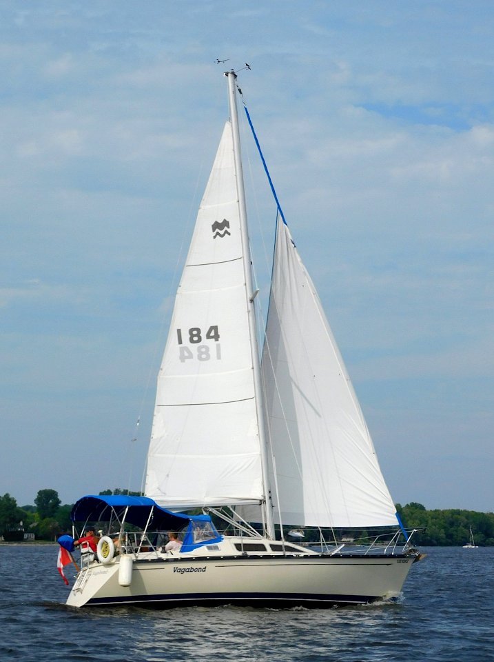 Mirage 29 sailboat Vagabond 1578