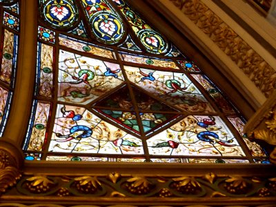 Middle Street Synagogue, Brighton (May 2013) - Stained Glass in Dome (1)