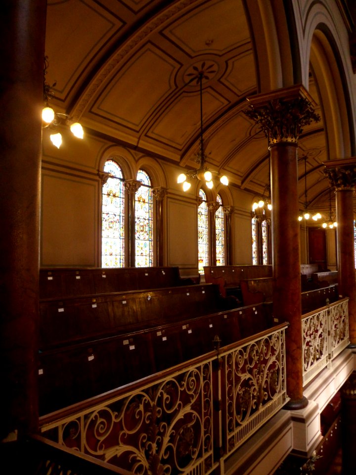 Middle Street Synagogue, Brighton (May 2013) - General View from Gallery (2)