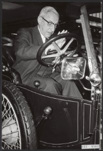 Minister-presidenten, bezoeken, tentoonstellingen, Quay, Jan de, Bestanddeelnr 094-0561