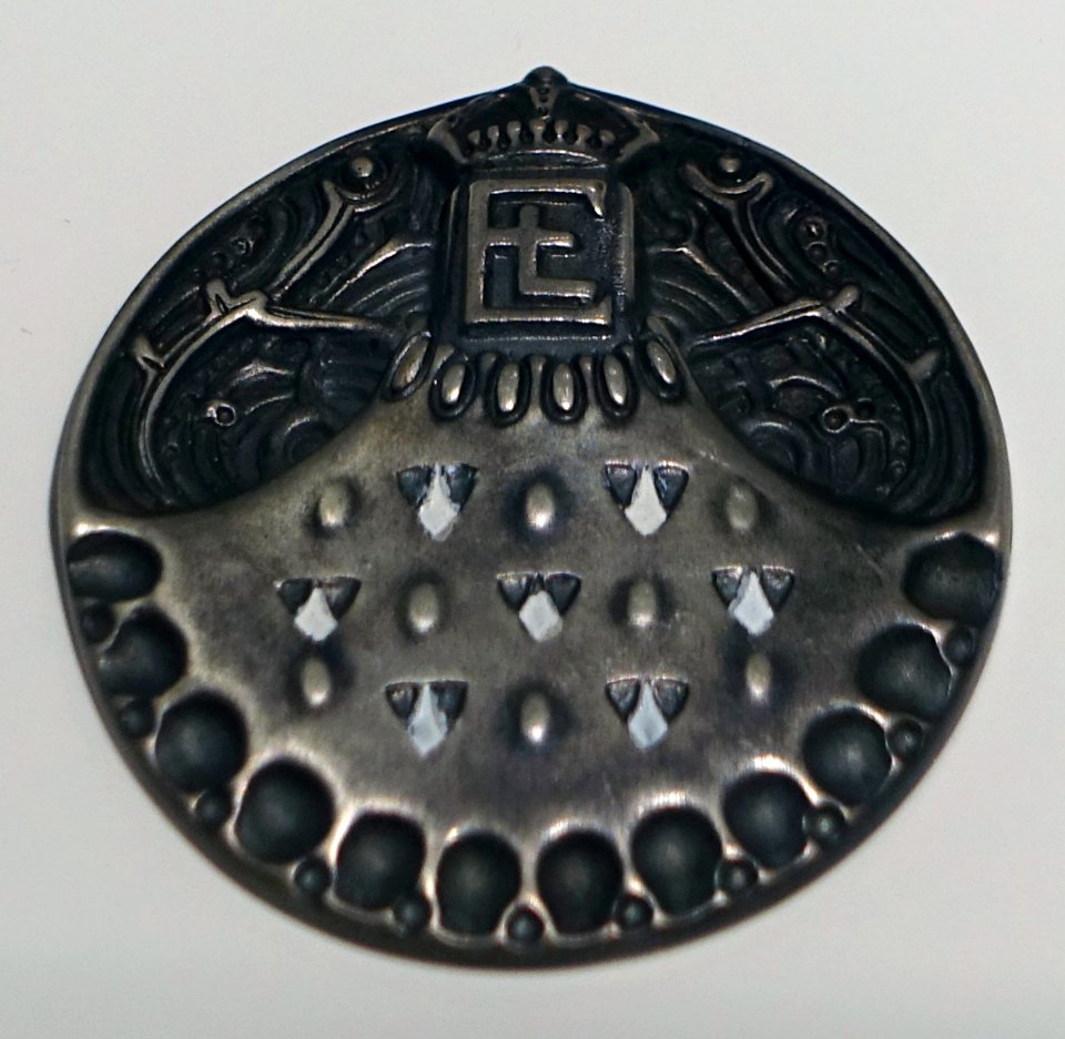 Medal for the Artists Colony Exhibition, by Paul Haustein, 1904, silver - Hessisches Landesmuseum Darmstadt - Darmstadt, Germany - DSC01046